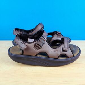 MBT Kisumu 3S Mens Size 12.5 Sandals Brown leather strap outdoor walking sandals